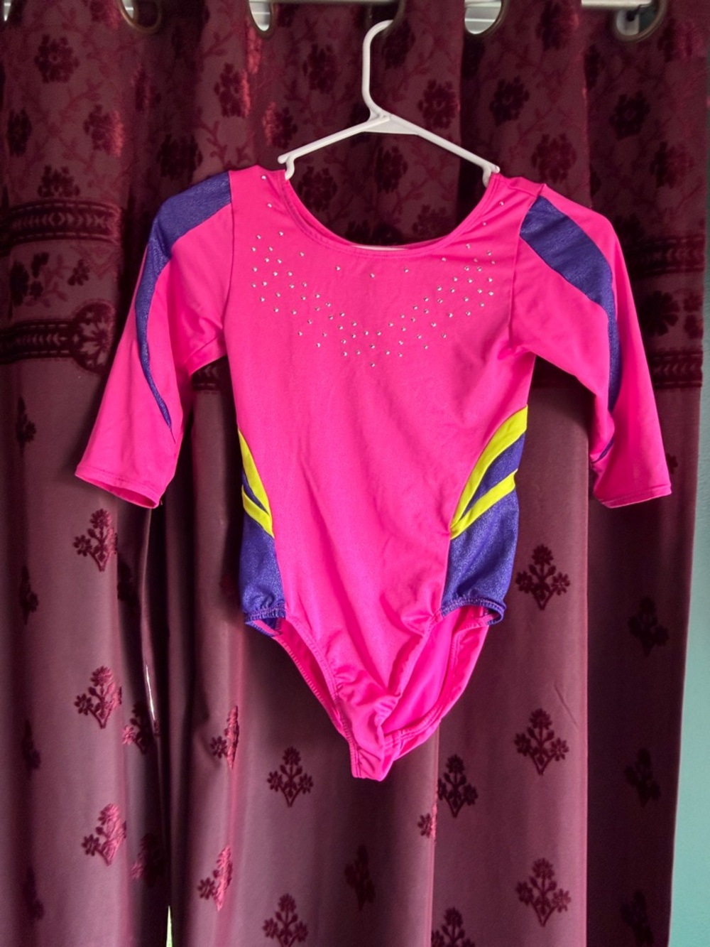 3/$20 Girls Hot Pink Danskin Gymnastics Leotard W/ Purple & Yellow Accents 10-12